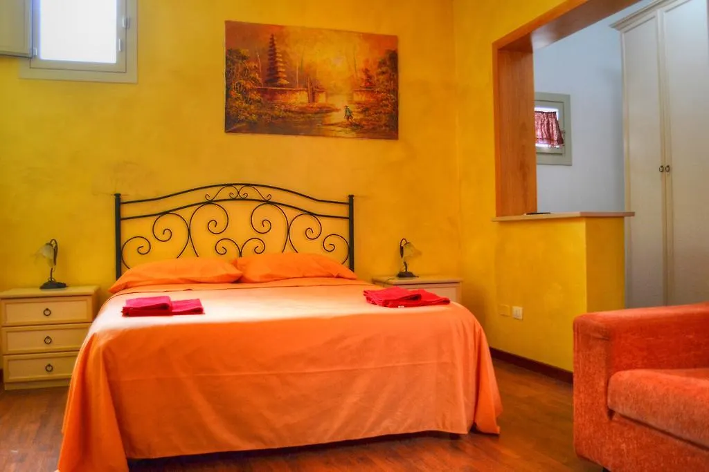 B&B La Corte Lecce 5*,